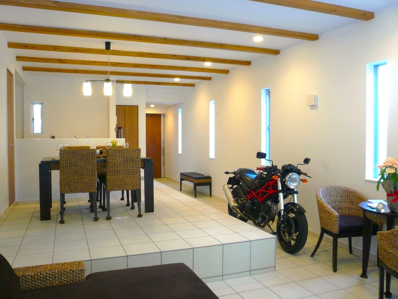 COLORS TENDAI. カラーズ天台