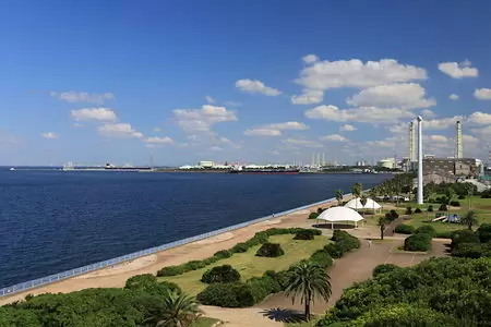 海と街、ふたつの心地よさを奏でる暮らし